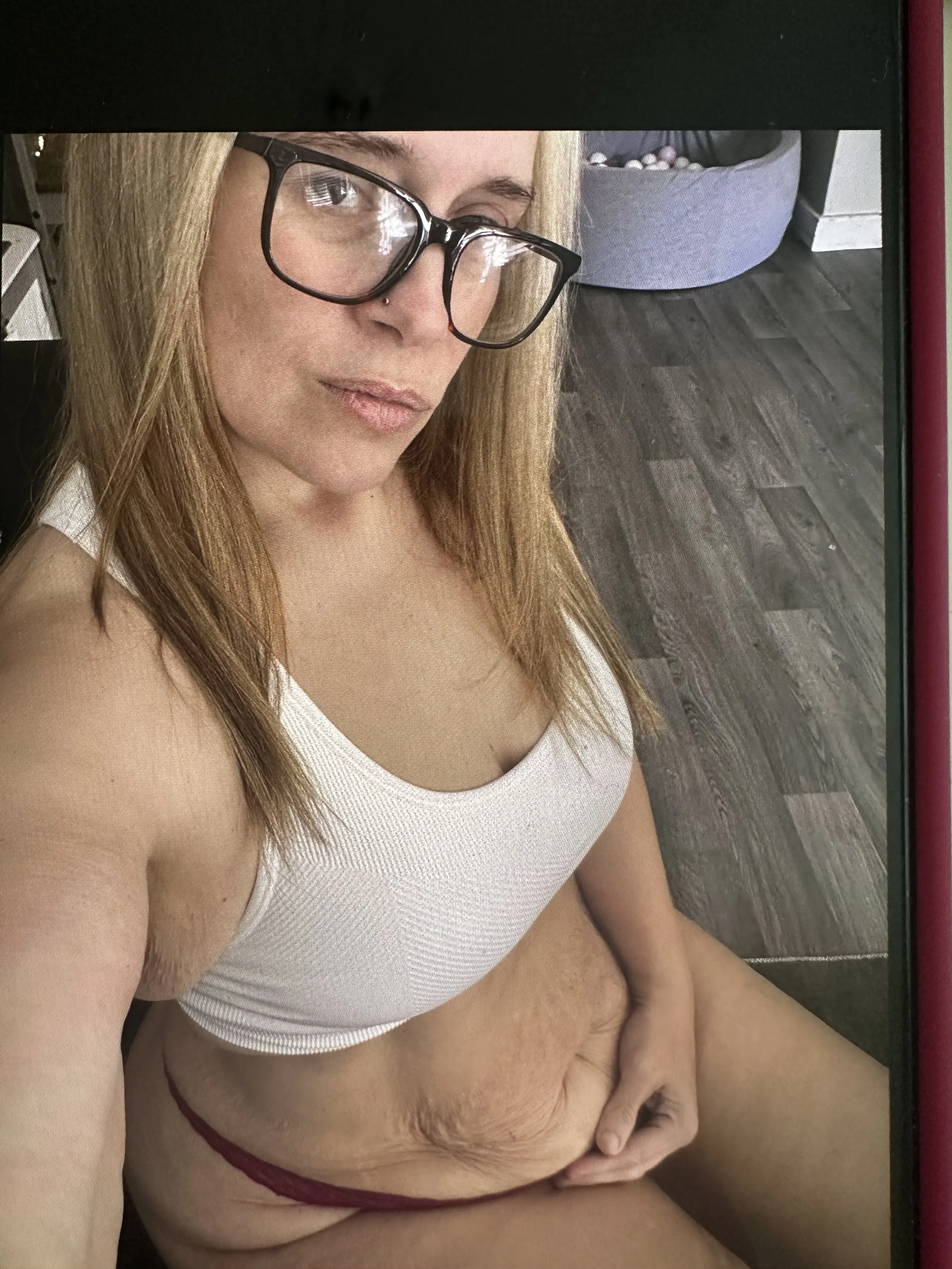 Live sex webcam photo for SexyMissAmberXO #7053419