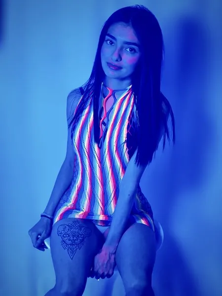 Live sex webcam photo for Asia23 #6268953