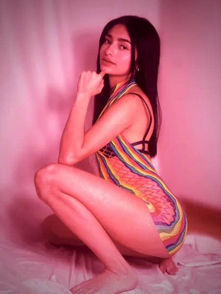 Live sex webcam photo for Asia23 #6268928