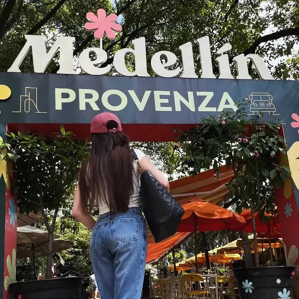 Live sex webcam photo for Kattewilliamms #6994641