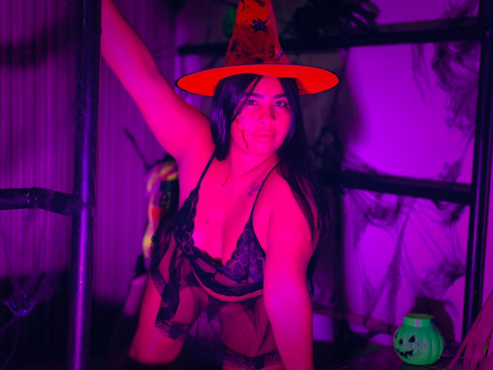 Live sex webcam photo for AnastasiaSloppy #7918373