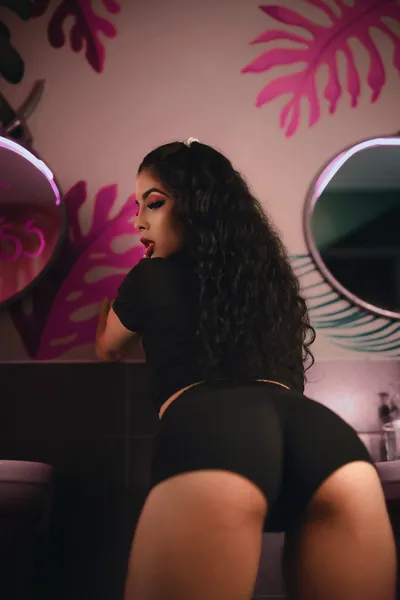 Live sex webcam photo for ThalliaFox #6265174