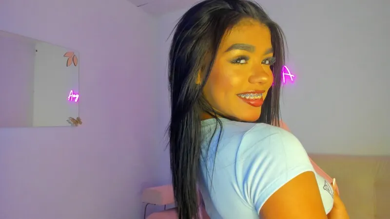 Live sex webcam photo for amylittle #6338318