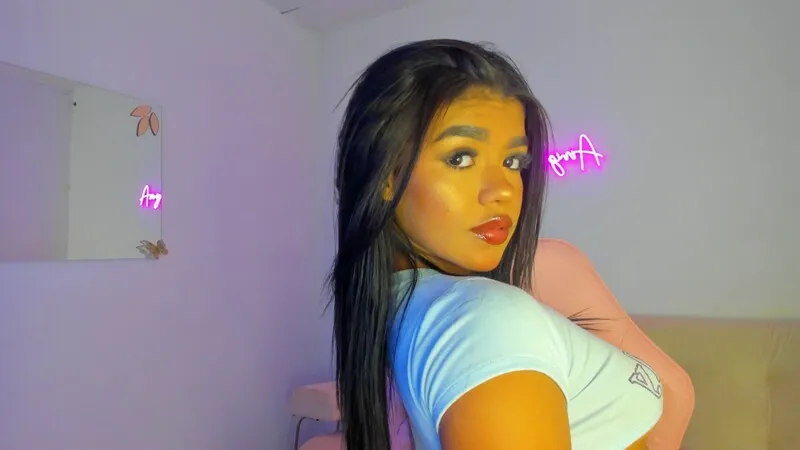 Live sex webcam photo for amylittle #6338316