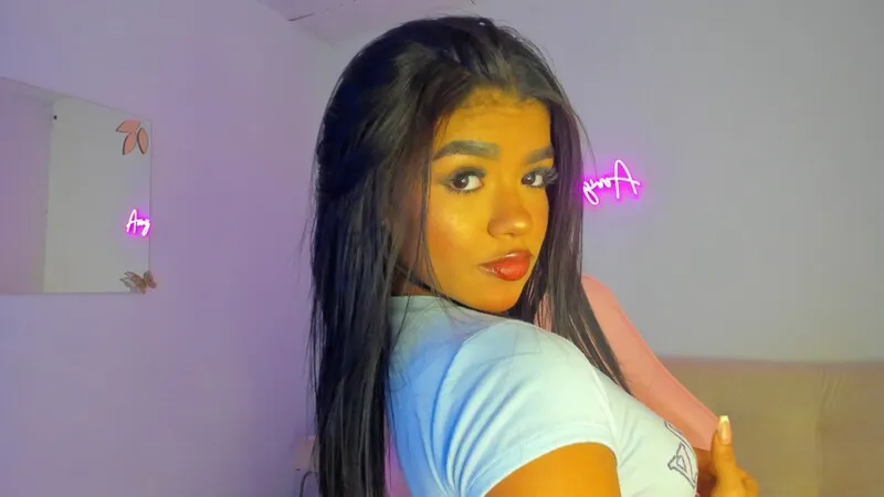 Live sex webcam photo for amylittle #6338314