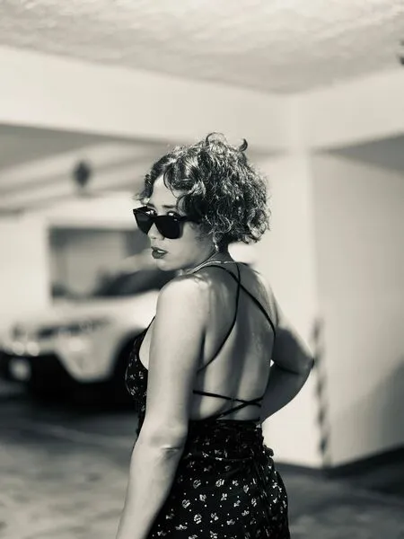 Live sex webcam photo for SimoneWarmi #6038535