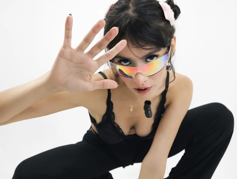 Live sex webcam photo for Laquesiss #6238418