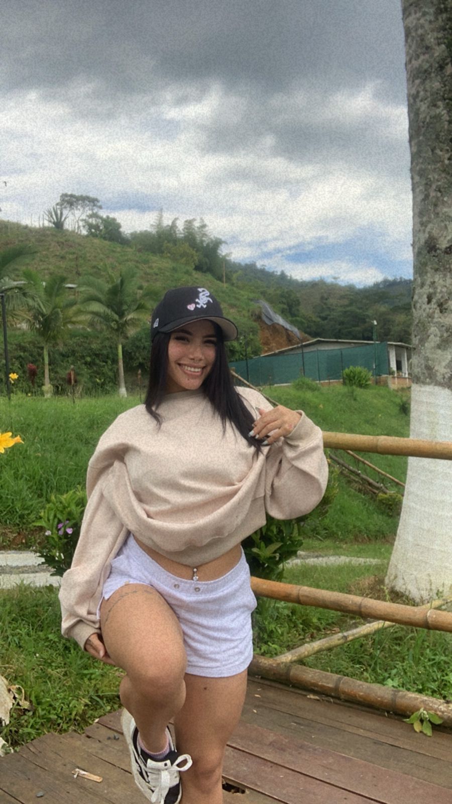 Live sex webcam photo for channeljonson #7918256