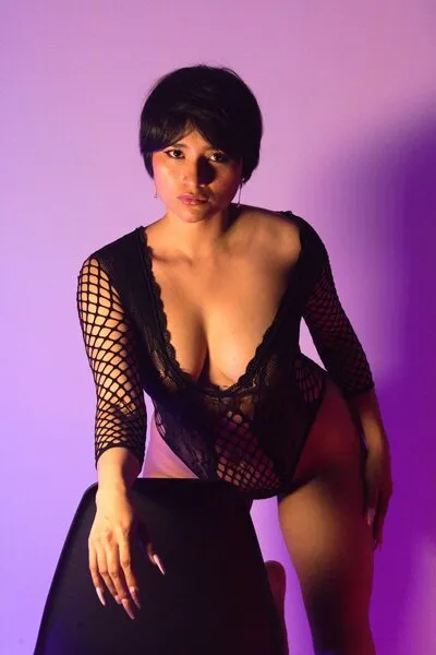 Live sex webcam photo for MiaLeBlancc #6344301