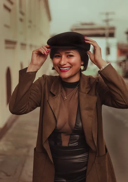 Live sex webcam photo for MiaLeBlancc #6121563