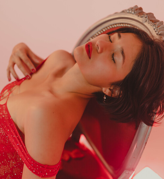 Live sex webcam photo for MiaLeBlancc #6121435