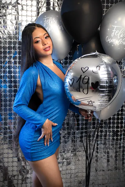 Live sex webcam photo for AnnahiSweet #6335252