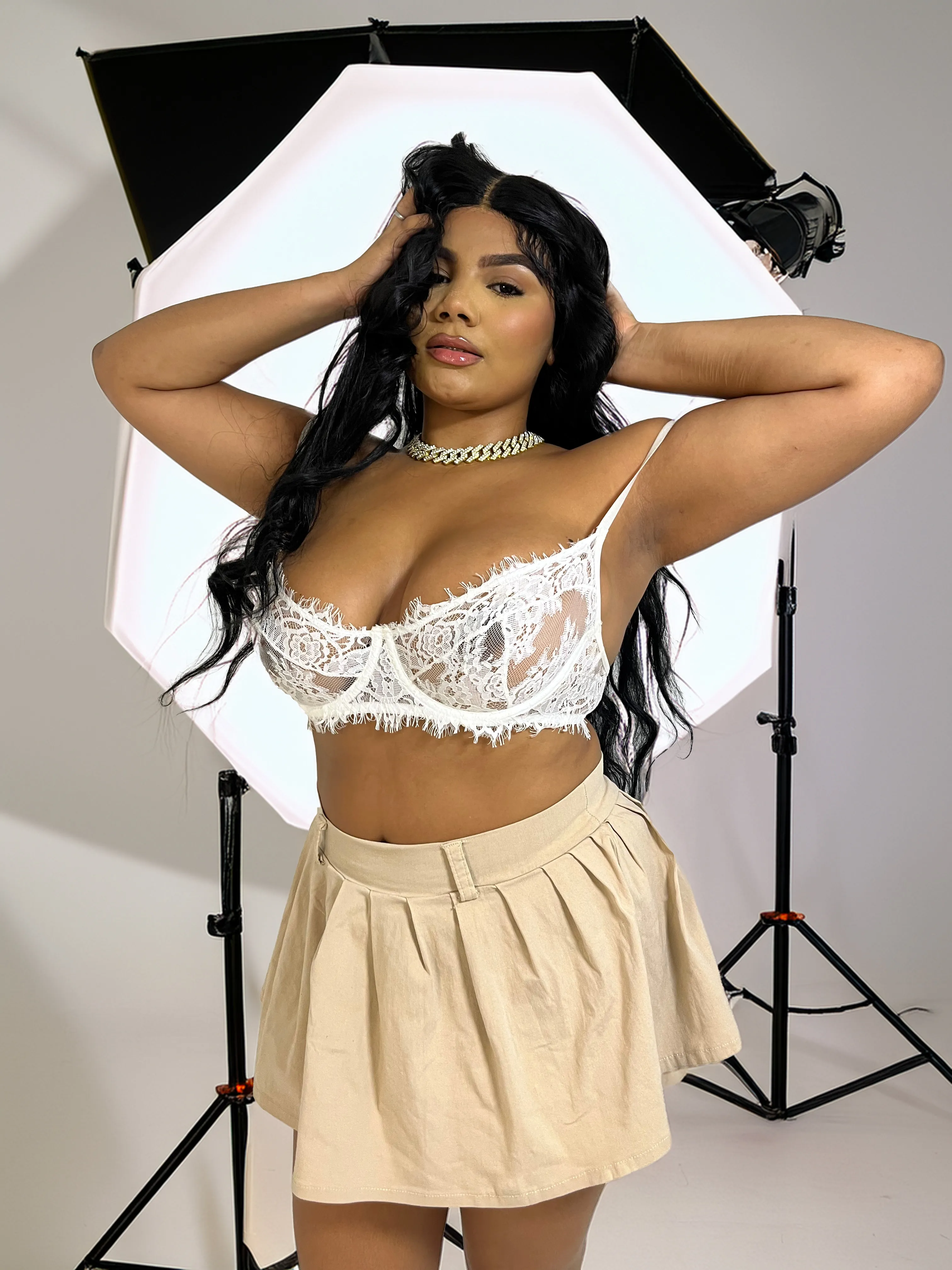 Live sex webcam photo for AfroditaRooss #7472672