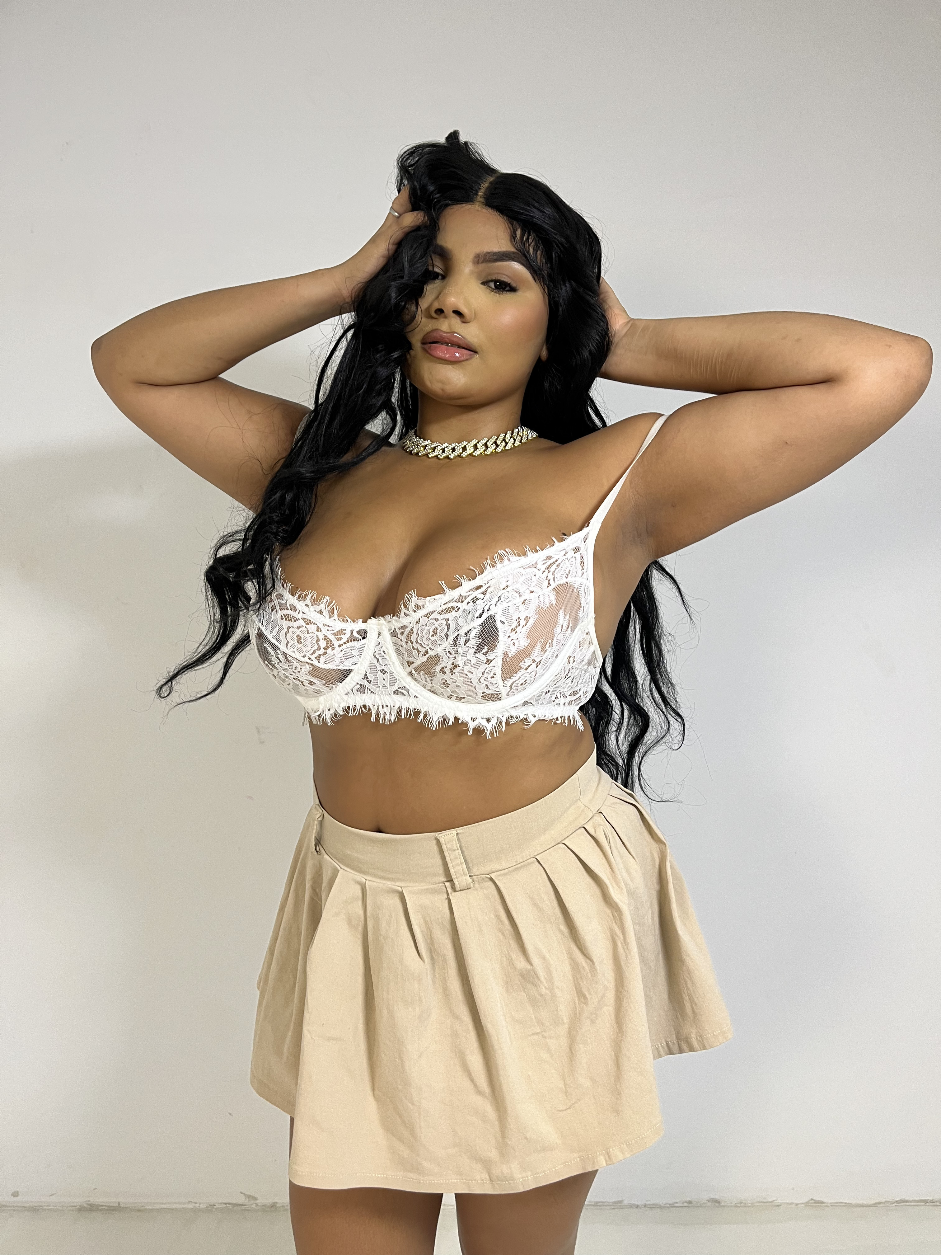 Live sex webcam photo for AfroditaRooss #7449675