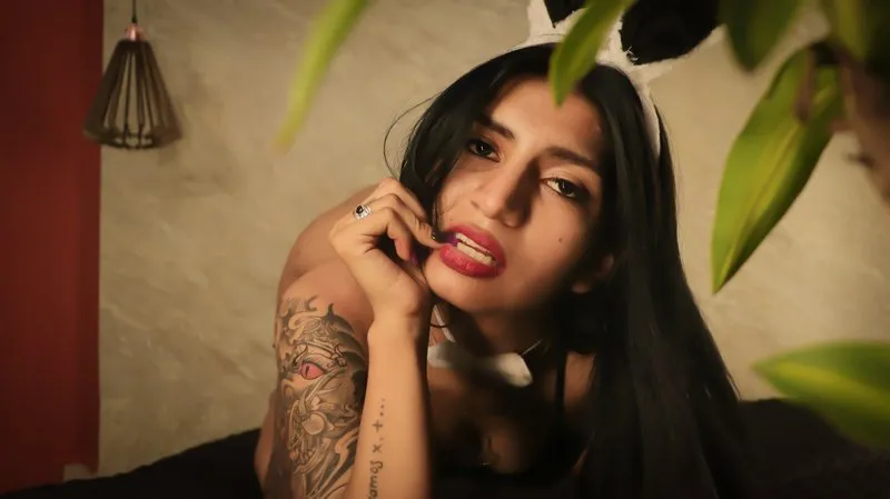 Live sex webcam photo for MiichelleRuby #7371987