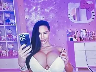 Live sex webcam photo for PinkAndreea #6289964
