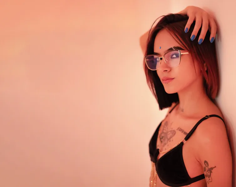 Live sex webcam photo for ScarleettWillss #6235721