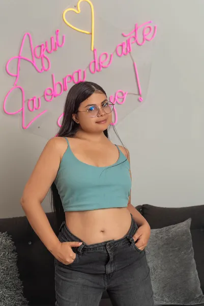 Live sex webcam photo for esmeralda129 #6214877