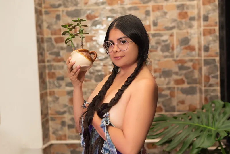 Live sex webcam photo for esmeralda129 #6284153