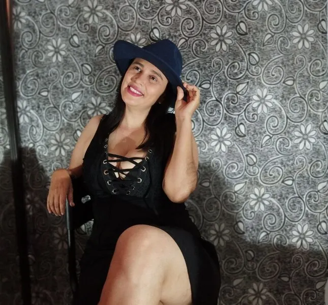 Live sex webcam photo for AliciaMathieu #6171730