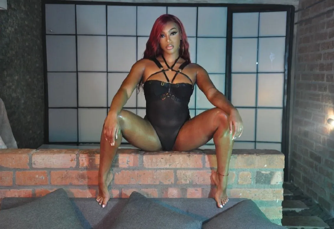 Live sex webcam photo for ChaynnaCooper #7886640