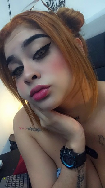 Live sex webcam photo for SamRousee #6361324