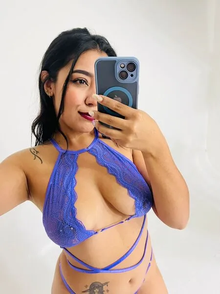 Live sex webcam photo for SamyVegaaXX #6354025