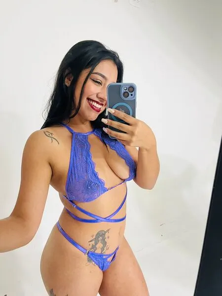Live sex webcam photo for SamyVegaaXX #6354027