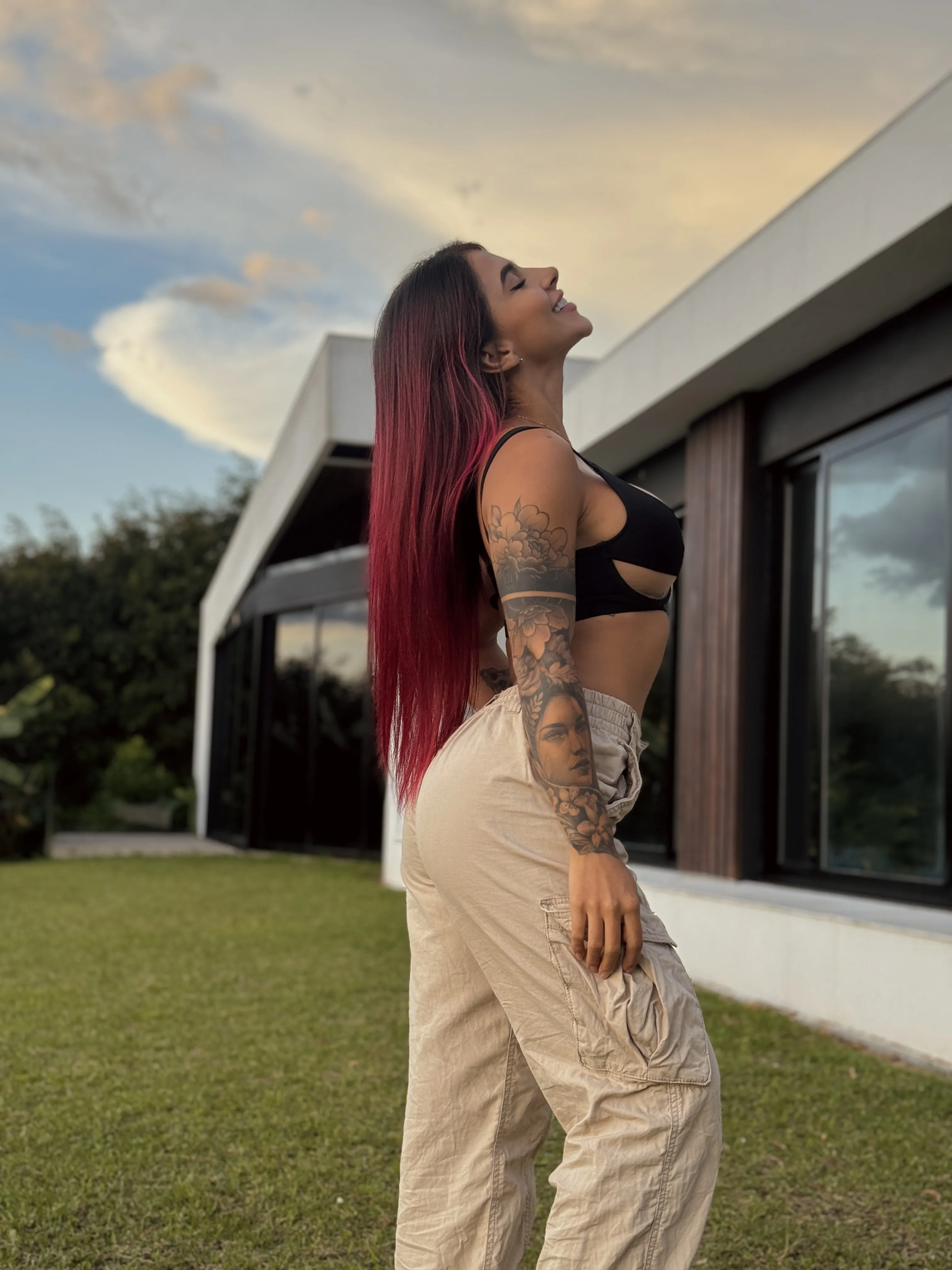 Live sex webcam photo for MacarenaEscobar27 #7382914