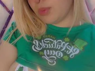 Live sex webcam photo for amaliarosse69 #6955749