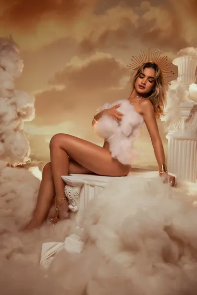 Live sex webcam photo for ZeyneJohnson #7257668