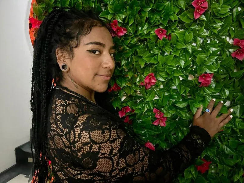 Live sex webcam photo for BellahBrunette #6153866