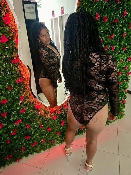 Live sex webcam photo for BellahBrunette #6153867