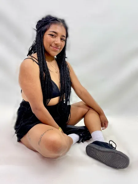 Live sex webcam photo for BellahBrunette #6153882