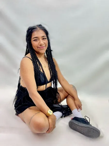 Live sex webcam photo for BellahBrunette #6153881