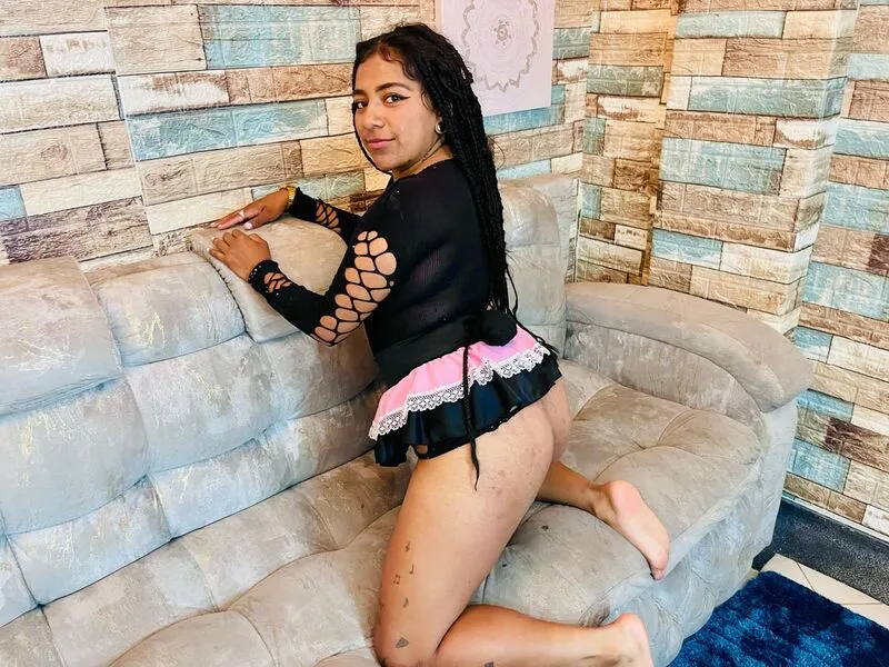 Live sex webcam photo for BellahBrunette #6153857