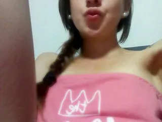 Live sex webcam photo for BiancaNaughtySquirt #7733050