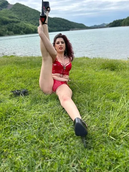 Live sex webcam photo for MistressManifest #6276910