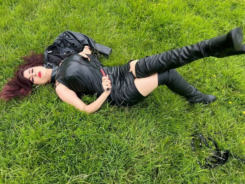 Live sex webcam photo for MistressManifest #6276897