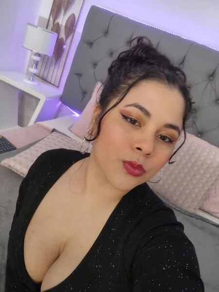 Live sex webcam photo for BrandyLopez #6280021