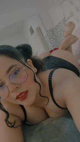 Live sex webcam photo for BrandyLopez #6029503