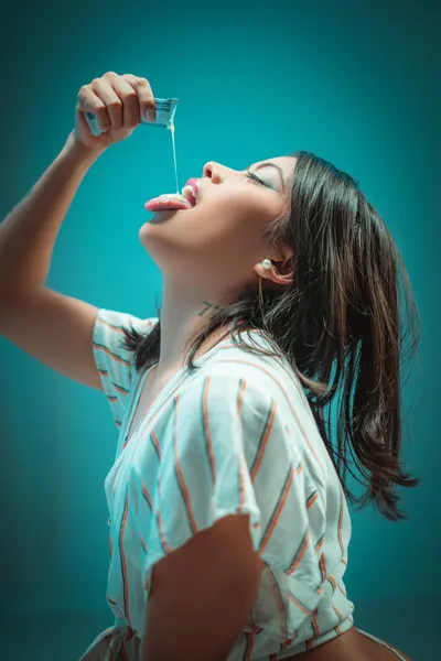 Live sex webcam photo for LeslyBaiiley #6382535