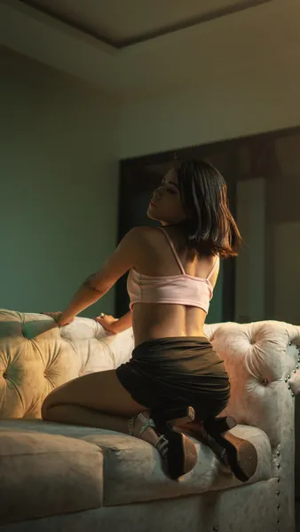 Live sex webcam photo for LeslyBaiiley #6279126