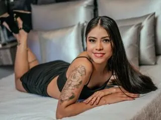 Live sex webcam photo for LeslyBaiiley #5995984