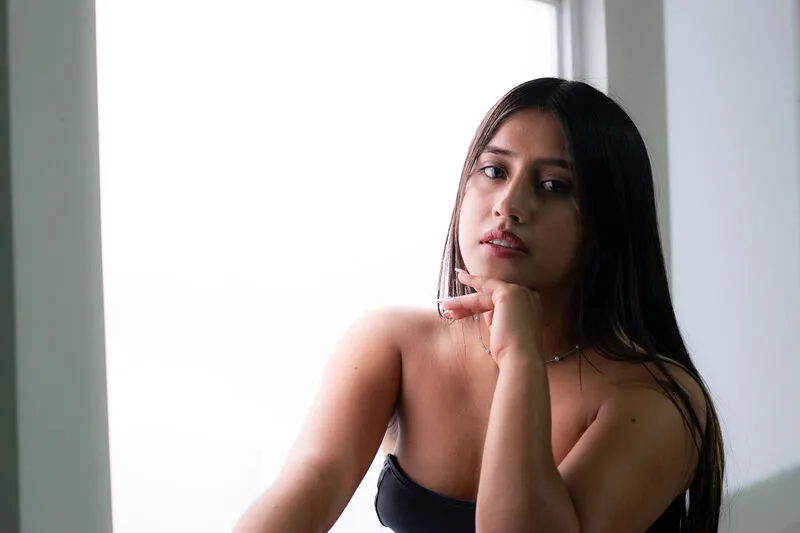 Live sex webcam photo for AlanaMartinez #6521085