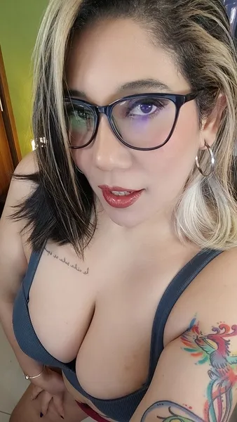 Live sex webcam photo for MonikaOrtiz #7343366