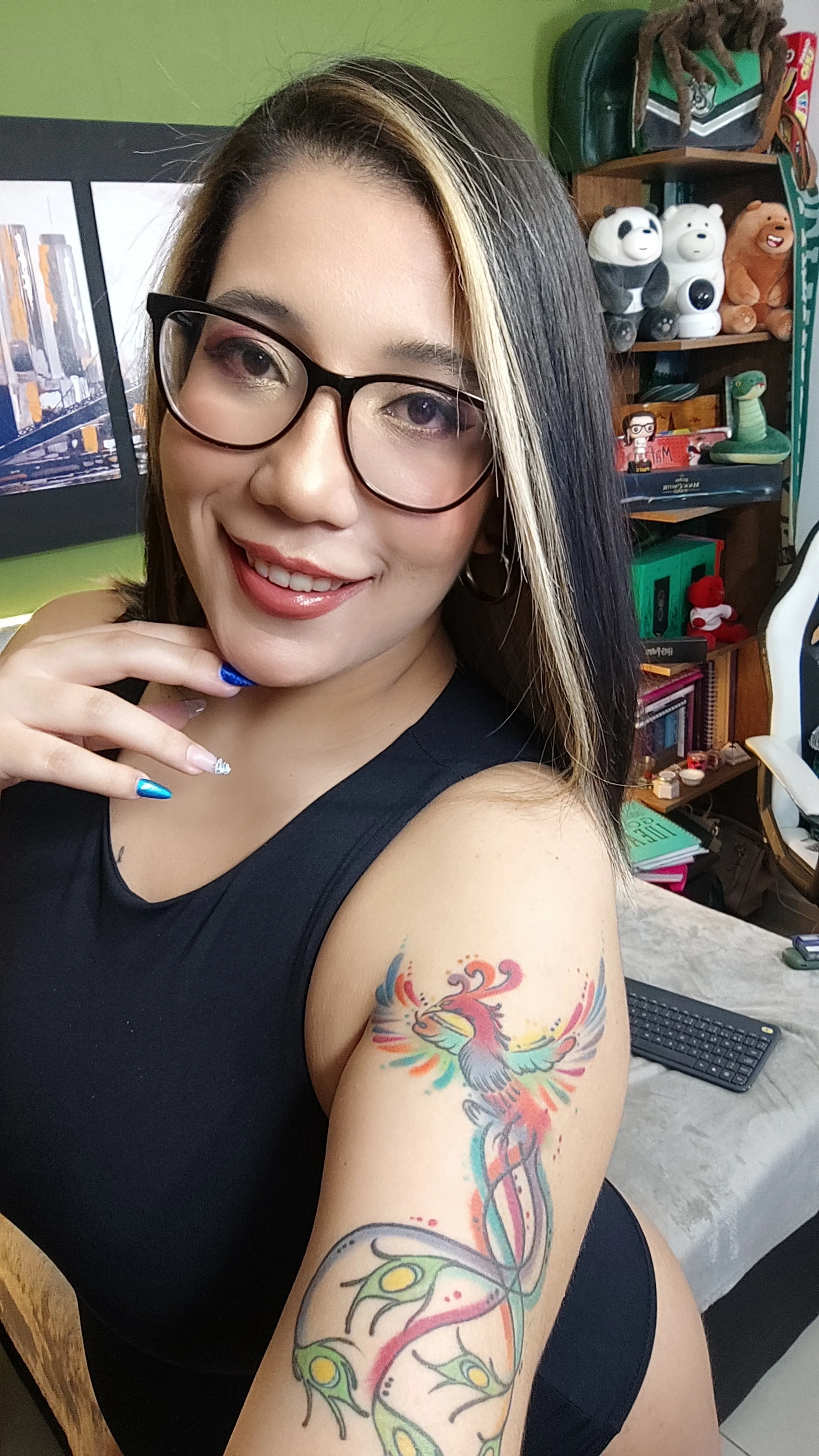 Live sex webcam photo for MonikaOrtiz #7343363