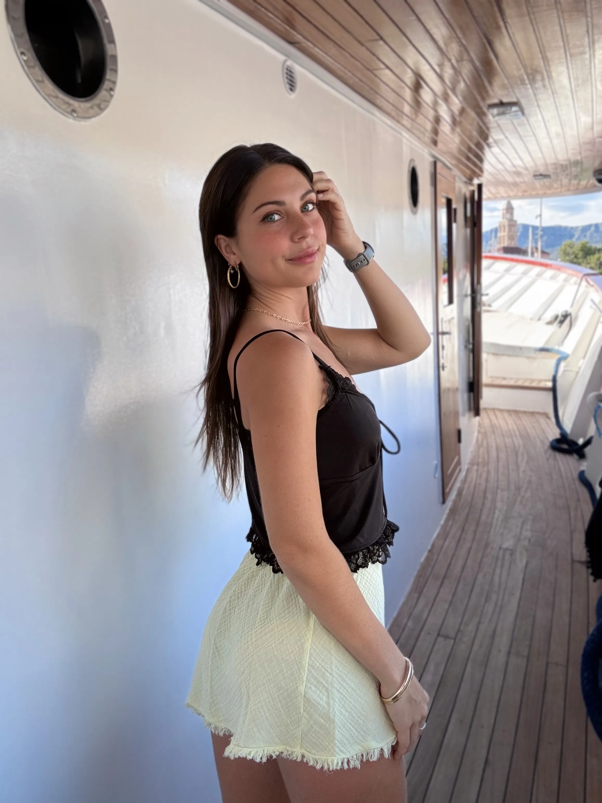 Live sex webcam photo for GirlNextdoorKaty #7827708