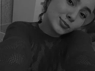 Live sex webcam photo for HollyJhonson #8681784