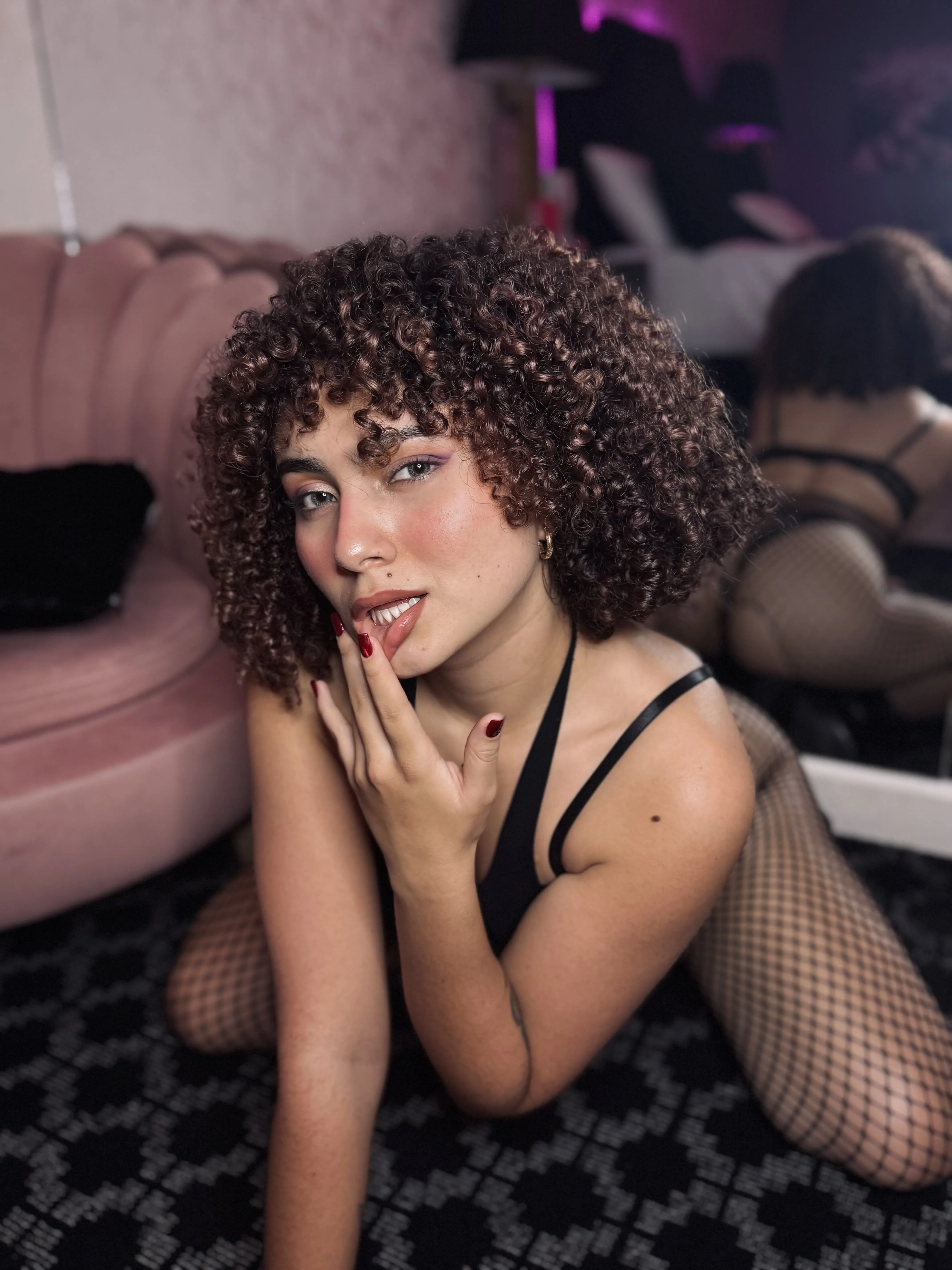 Live sex webcam photo for HollyJhonson #8094885